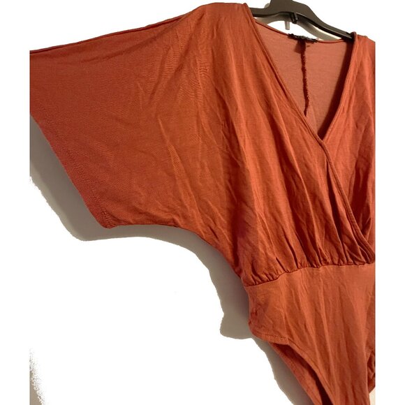 Forever 21 Bodysuit Size S Orange Wrap V Neck Flowy Short Sleeve Going Out Top - Picture 6 of 6